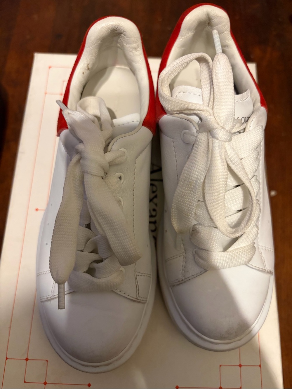 Alexander McQueen Oversized Sneakers White red size 30